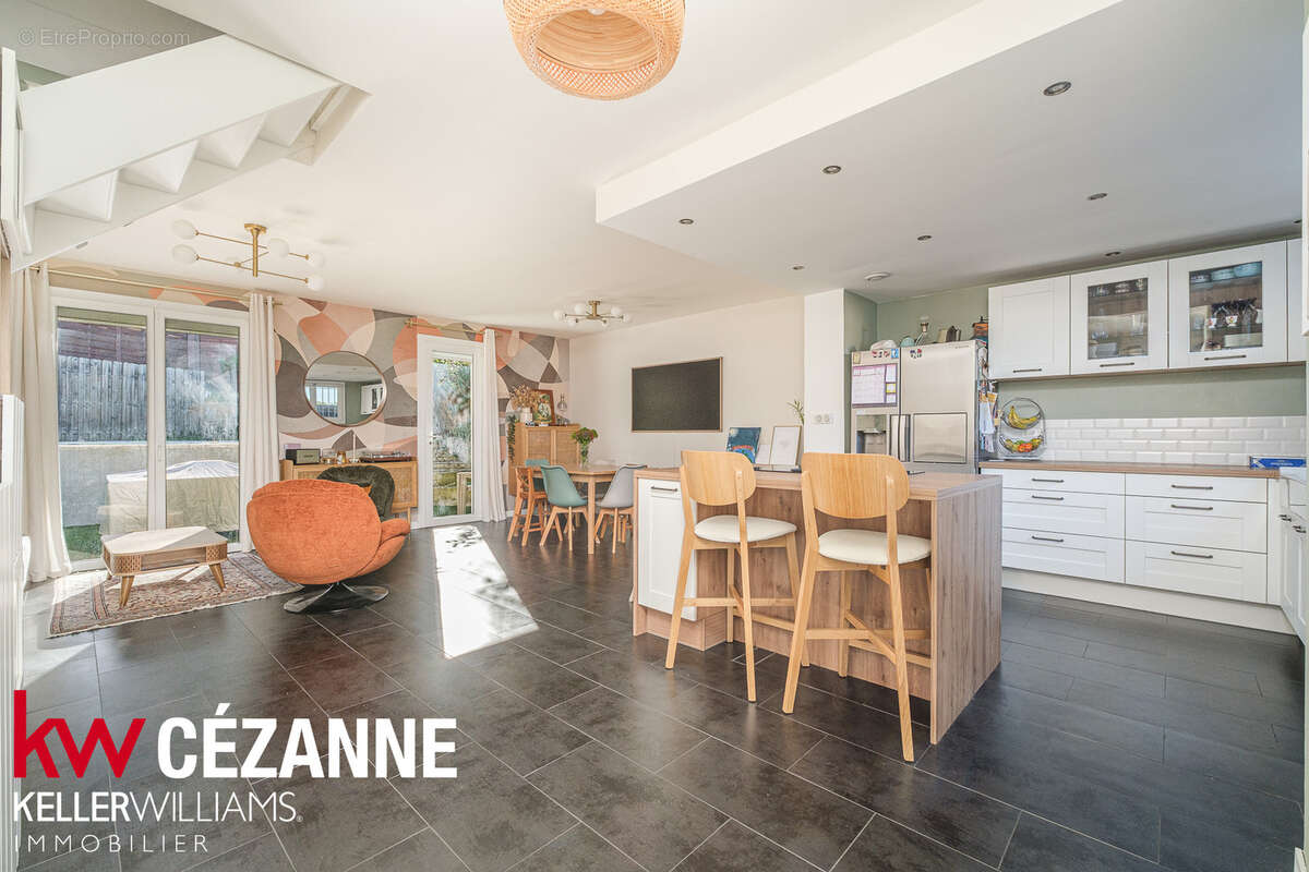 Maison à SEPTEMES-LES-VALLONS