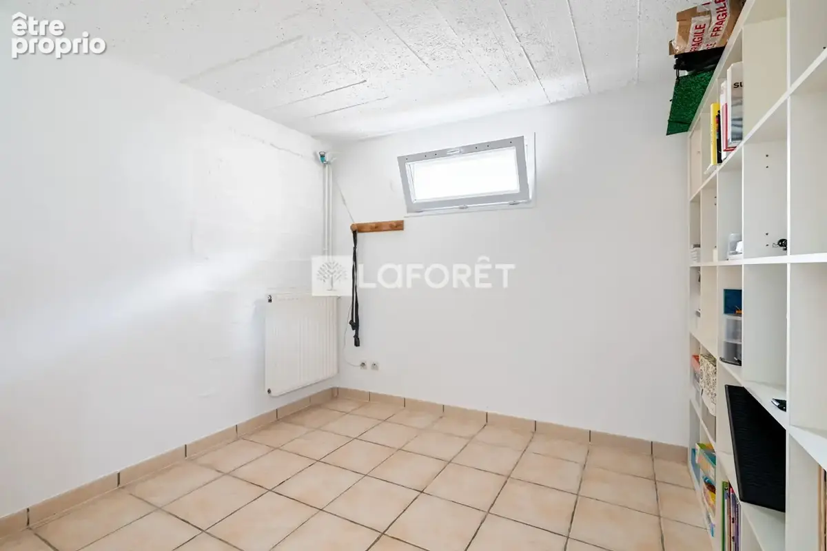 Maison lumineuse de 110 m² avec véranda et grand séjour - photo 11