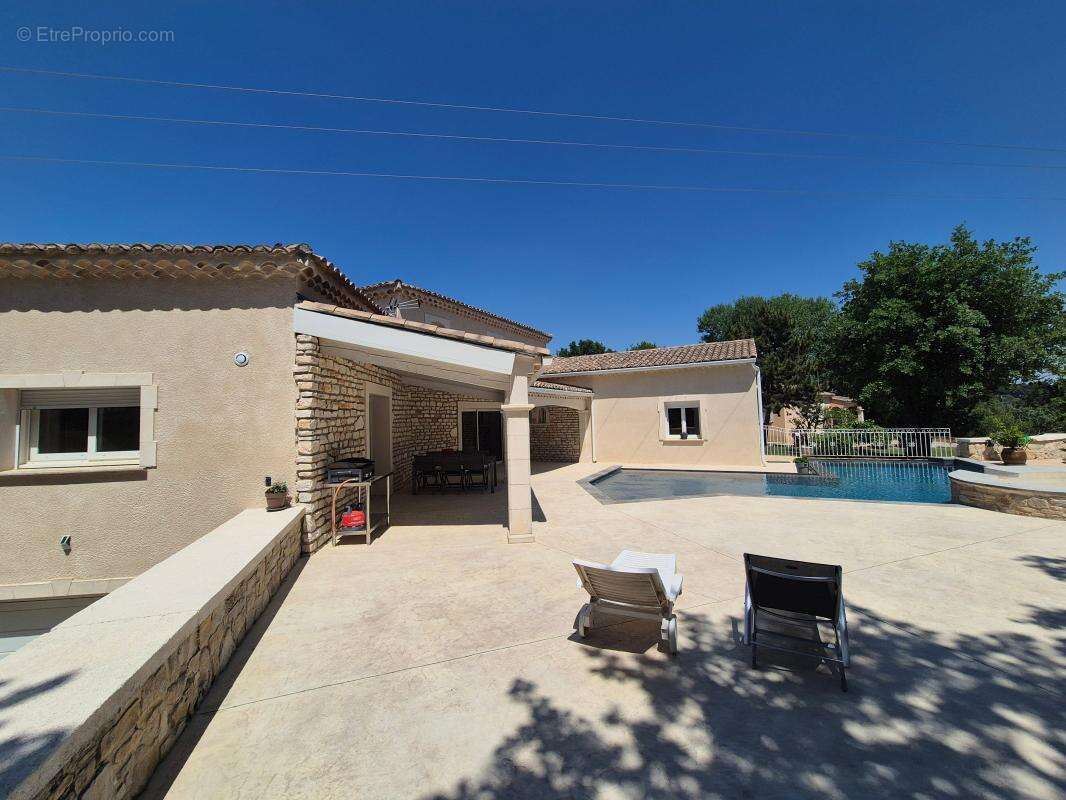 Maison à SAINT-MARTIN-D'ARDECHE