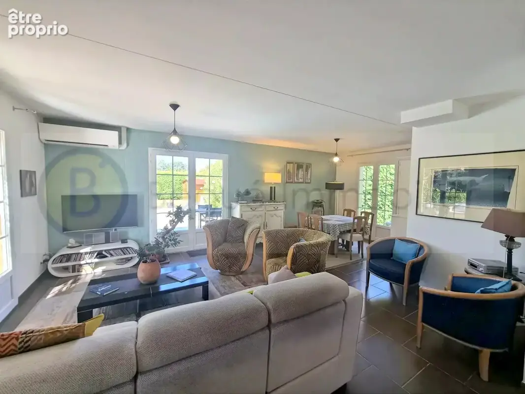 Maison Pibrac  sur 1180 m² avec piscine - photo 2