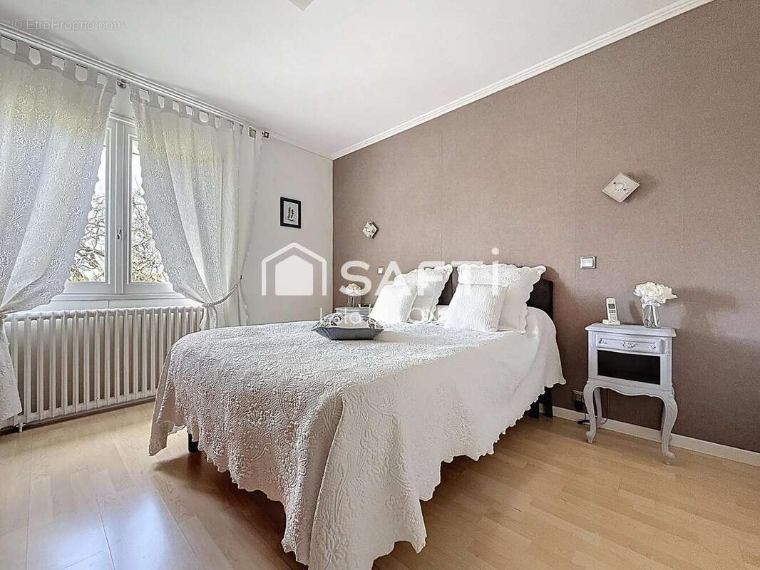 Photo 8 - Maison à SALLES