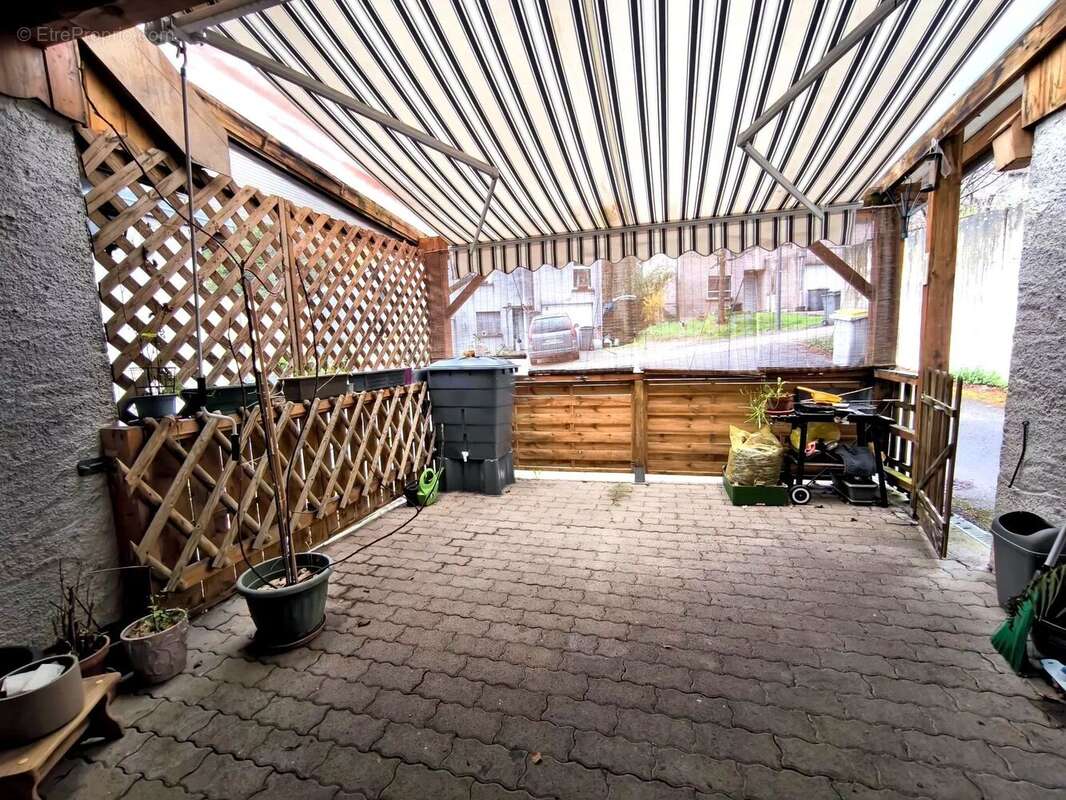 Maison à BAUME-LES-DAMES