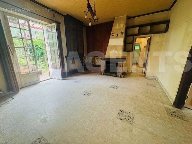 thumbnail_image0 - Maison à AUNEAU