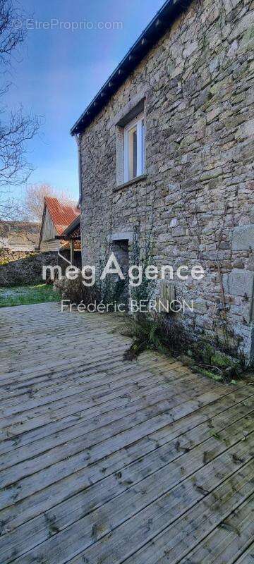 Maison à LE TEMPLE-DE-BRETAGNE