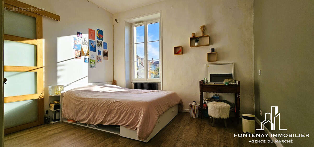 Maison à FONTENAY-LE-COMTE