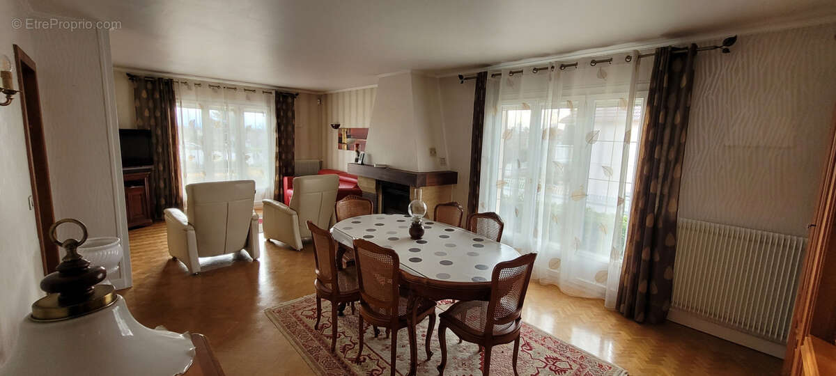 Maison à CEBAZAT