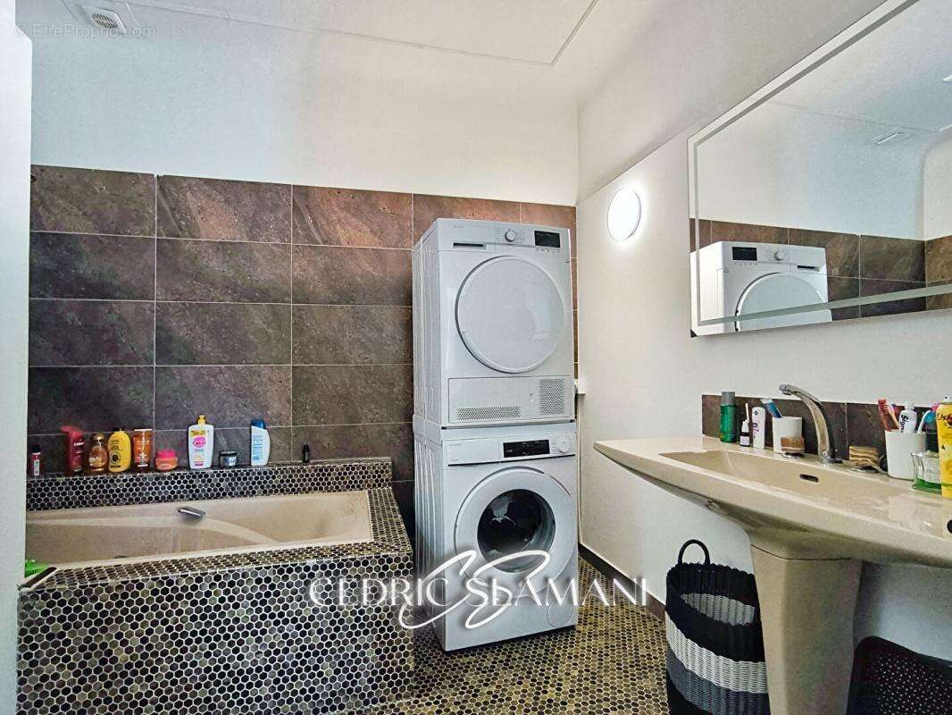 Appartement à CARCASSONNE