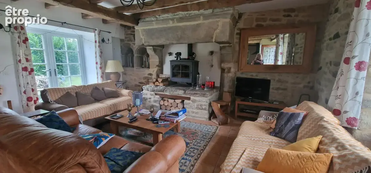 EXCLUSIVITE Maison de pays Chaleureuse et claire, belles prestations, grand terrain - photo 4