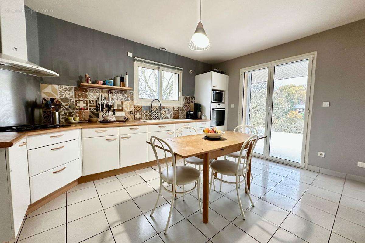Maison à VALADY