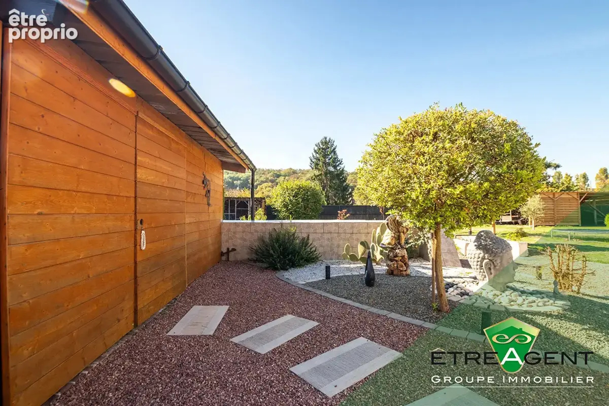 Maison SAINT-LUBIN-DES-JONCHERETS - 108 m² - 3 chambres - photo 19