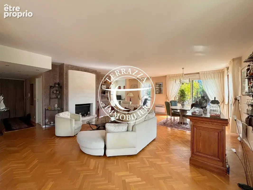 Appartement 5 pièces 134 m² à vendre à Marly-Le-Roi (78160) - photo 3
