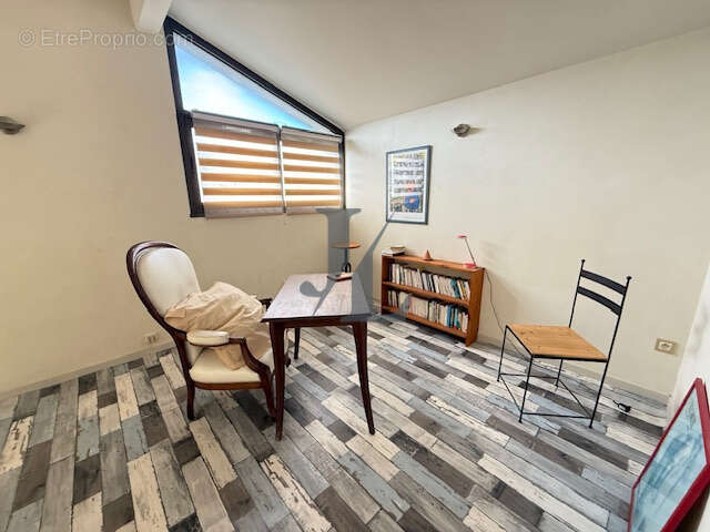 Maison à PORTES-LES-VALENCE