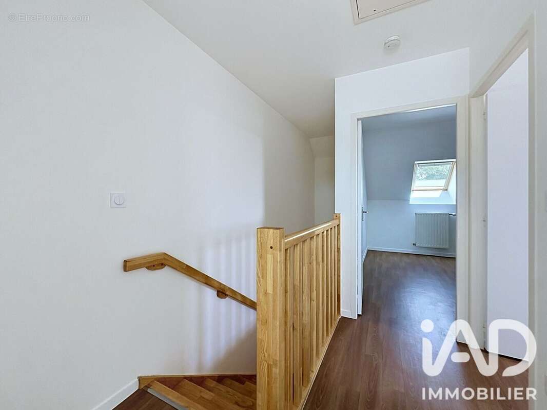 Appartement 64 m² à Saint-Armel  - photo 9