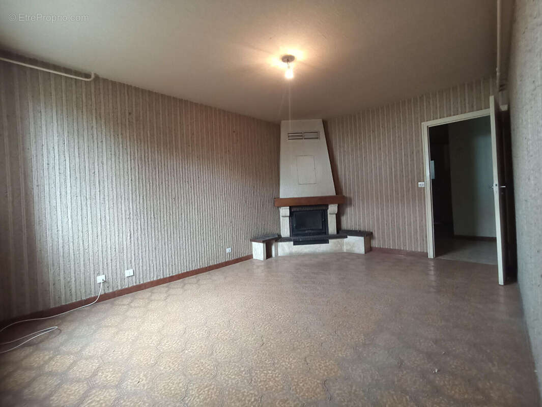Maison 114m² et 331m² de terrain COURNON D'AUVERGNE - photo 6