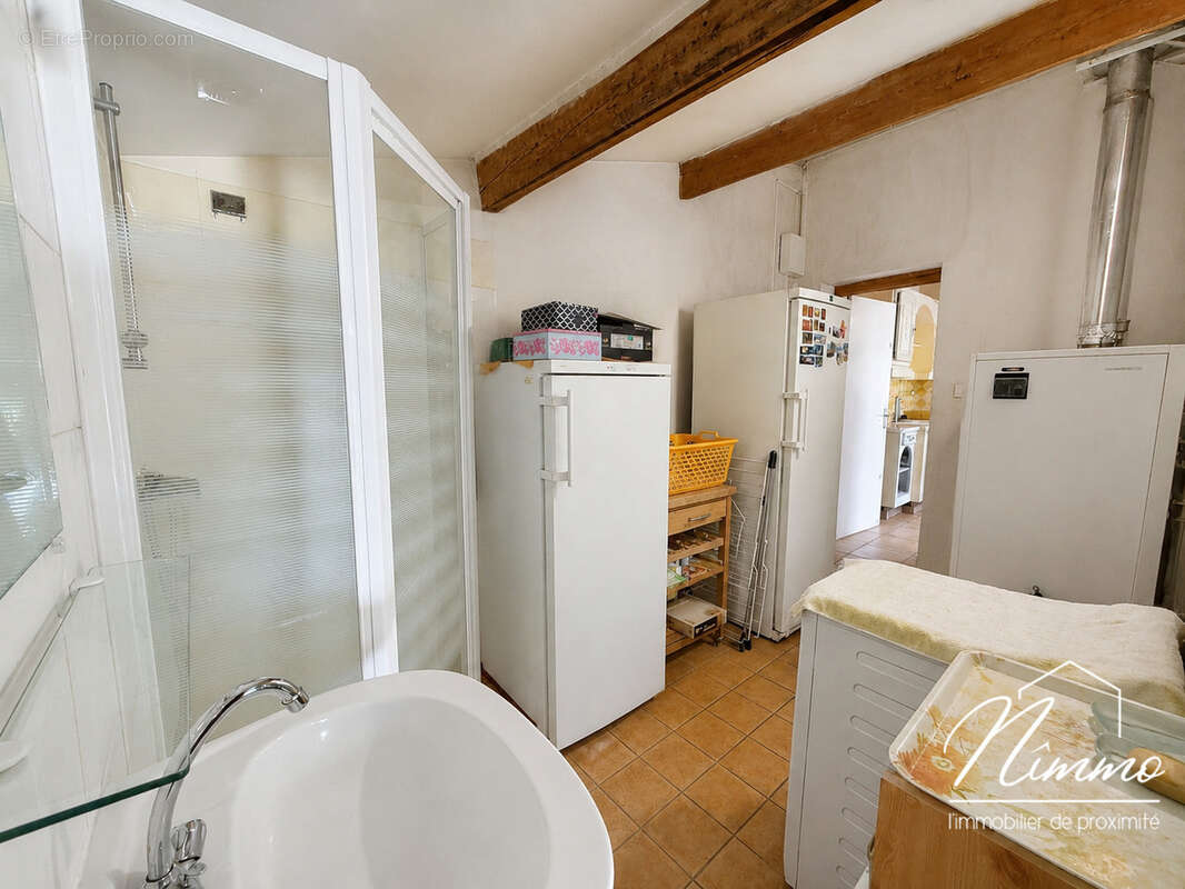 Nimes caremeau maison p4 de 110m2 avec terrasse et garage en exclusivite - photo 11