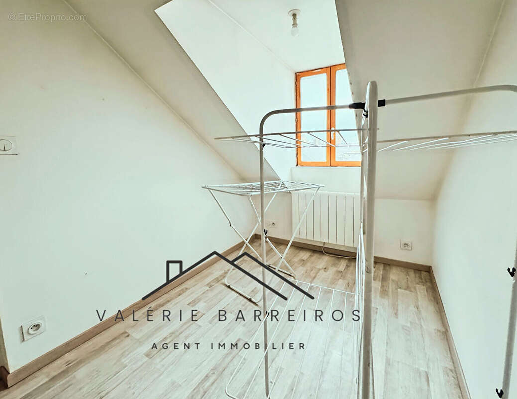 immeuble, fond de  Commerce, plus 2 appartements - photo 5