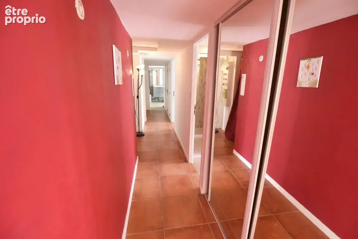 Appartement À Vendre - photo 11