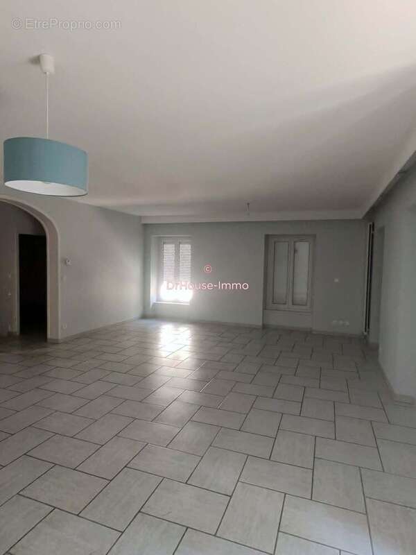 Maison 180 m² à Brives-Charensac  - photo 4