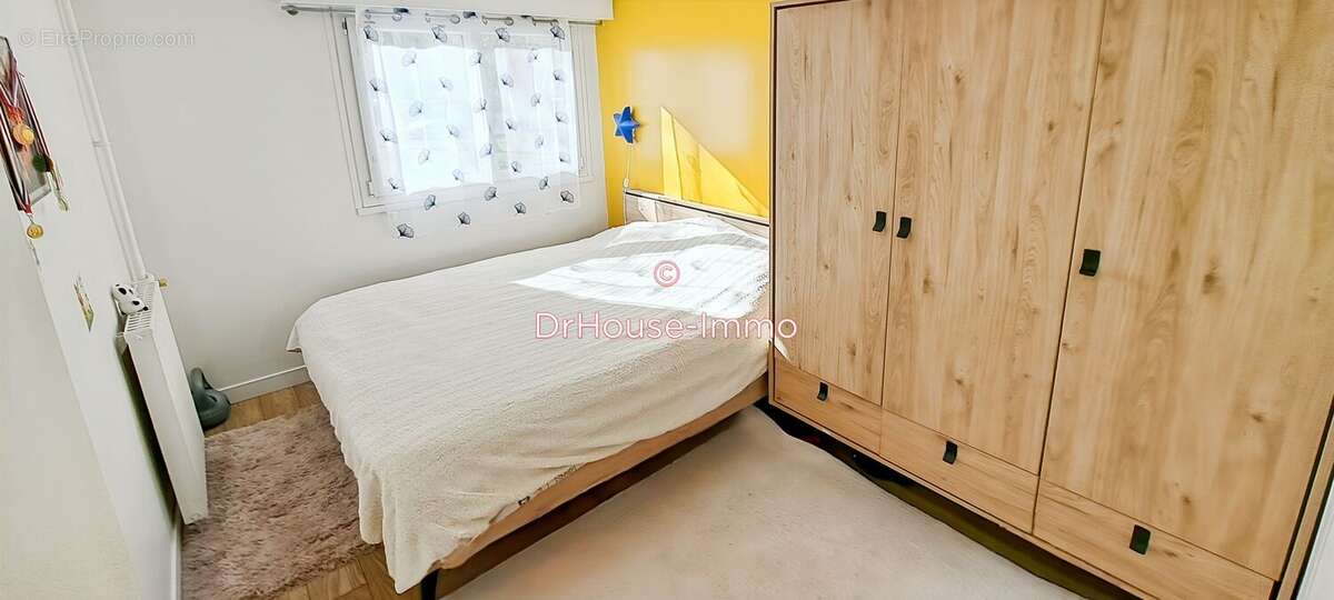 Appartement à CHENNEVIERES-SUR-MARNE