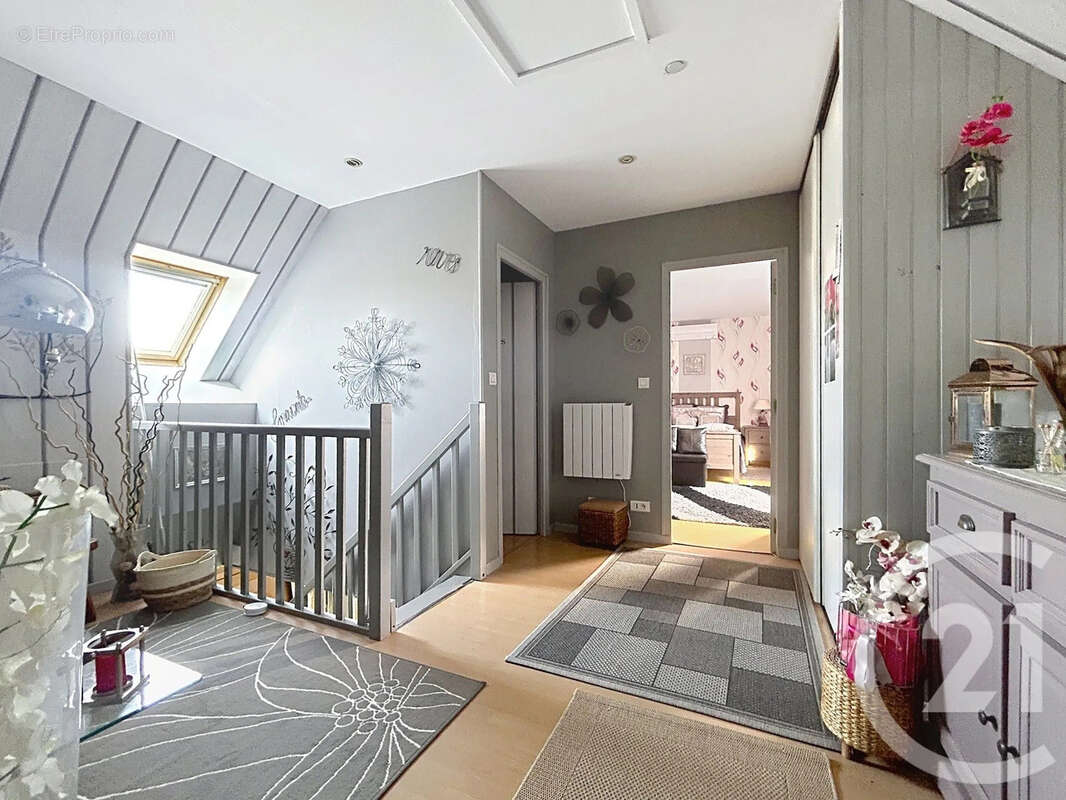 Maison 180 m² à Vraux  - photo 17