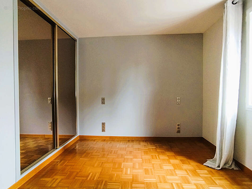 Maison à SAINT-MARTIN-DES-NOYERS