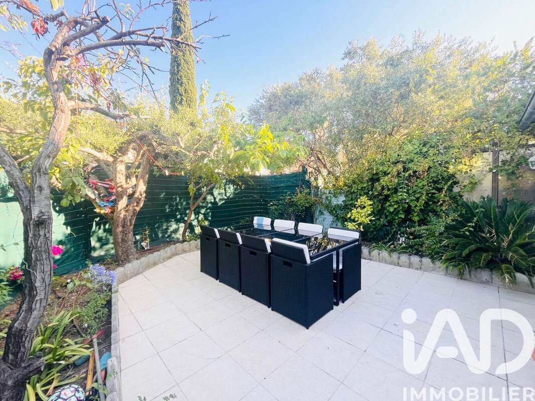 Photo 2 - Maison à CANNES