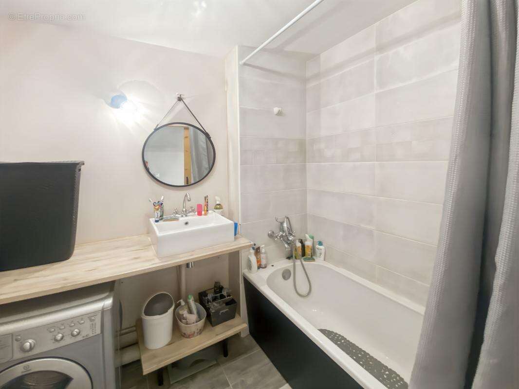 Appartement à CHECY