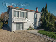 Maison à L'ISLE-D'ESPAGNAC