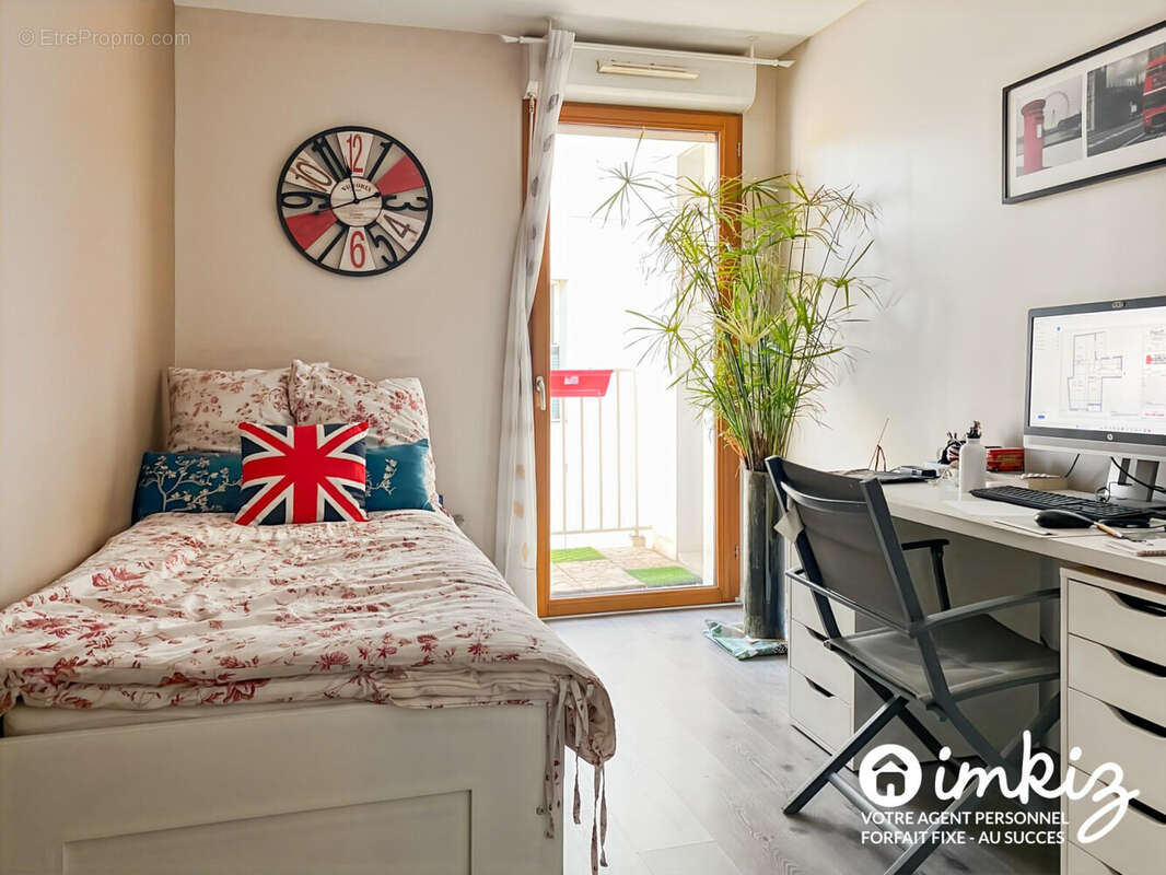 Appartement à PARIS-19E