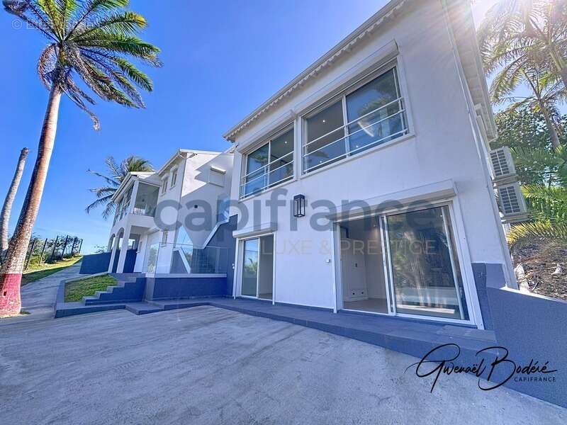 Villa Vue mer à vendre sur SAINTE ANNE (971) Guadeloupe - photo 16