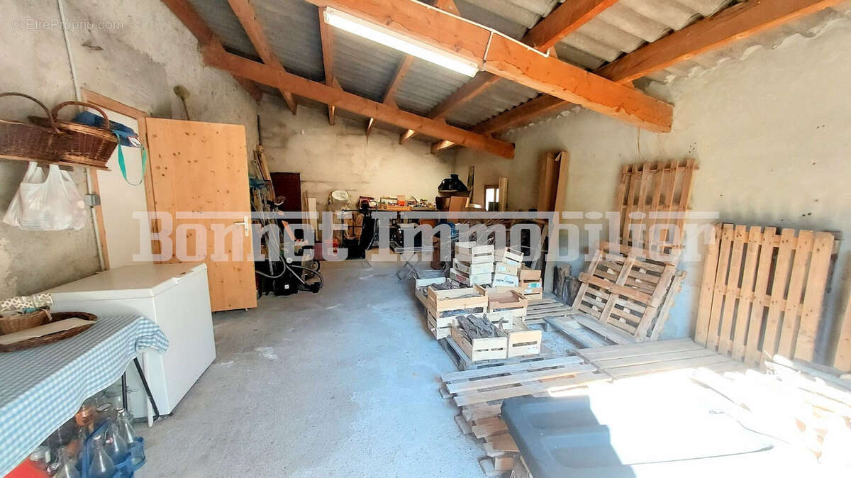 Maison à CHATEAUNEUF-DE-BORDETTE