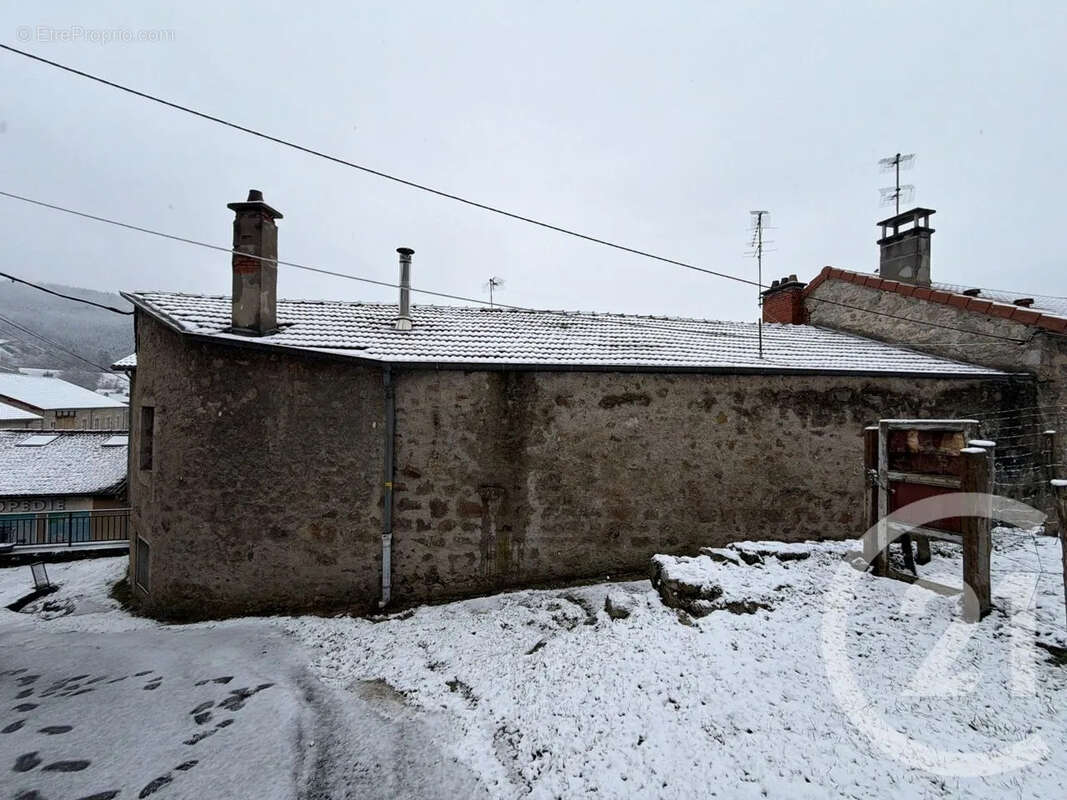 Maison à RIOTORD