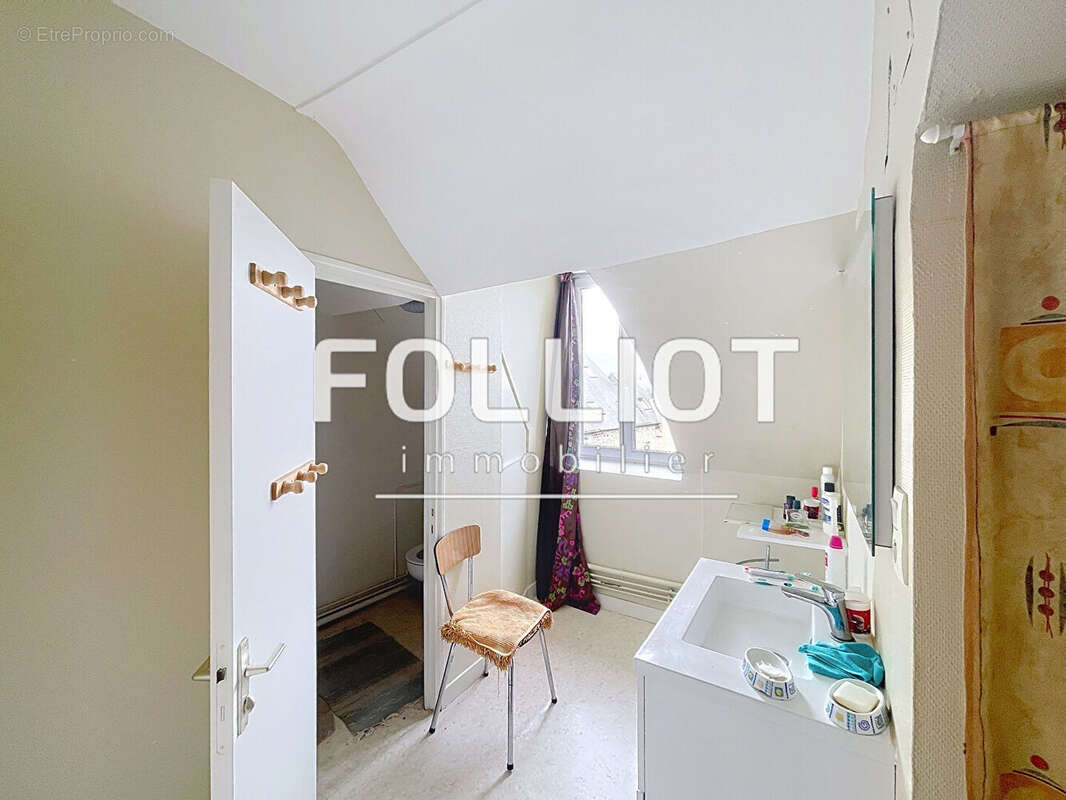 Appartement à FOUGERES