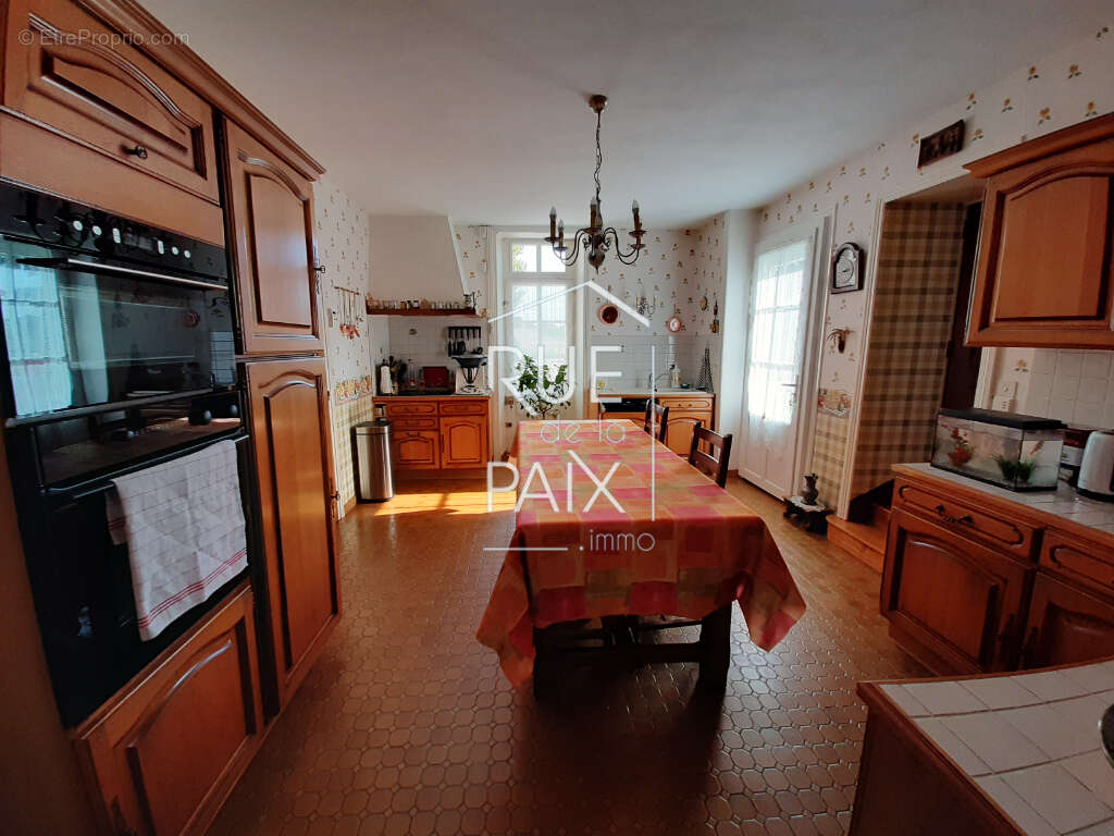 Propriété de caractère - Cuhon - photo 7