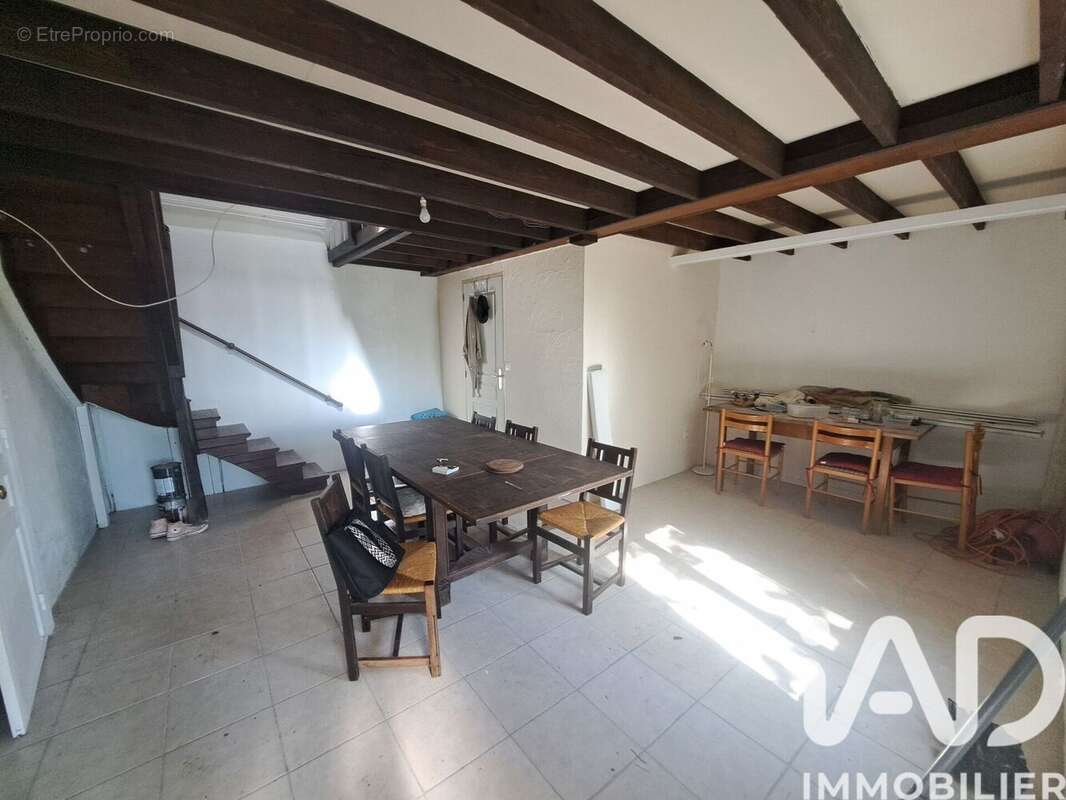 Photo 3 - Maison à BOUFFRY