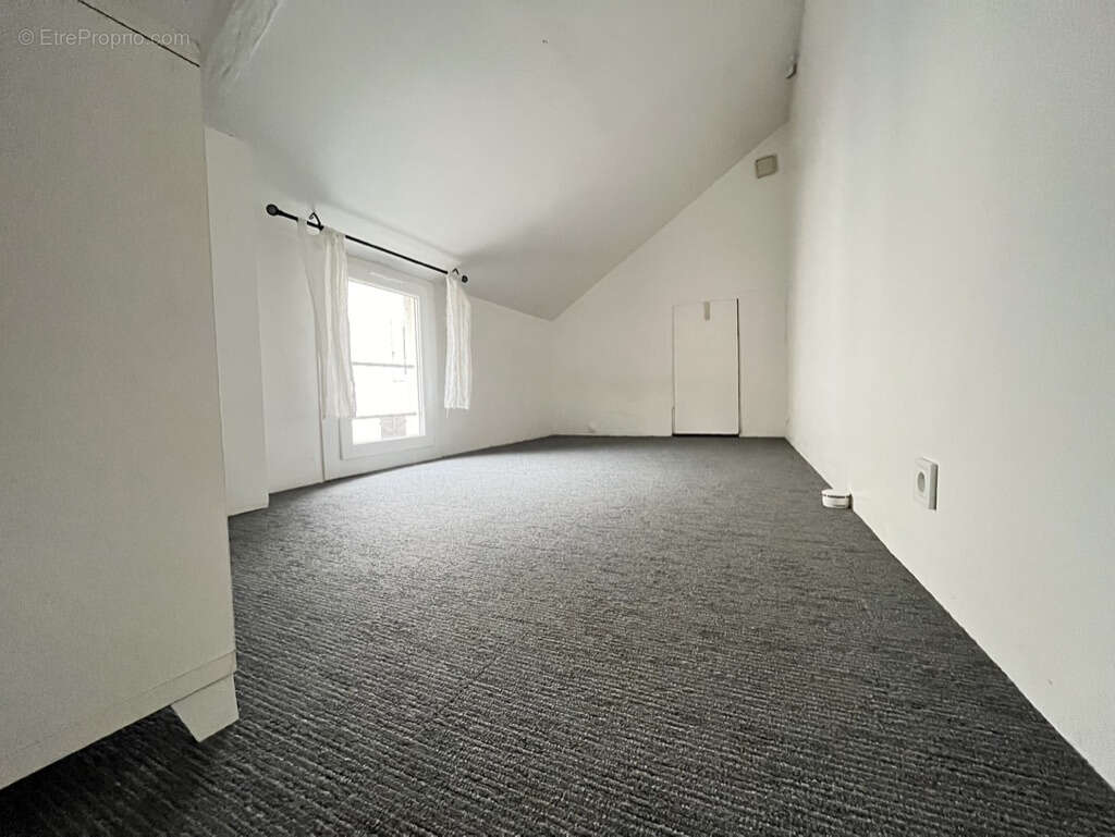 Appartement à COULOMMIERS