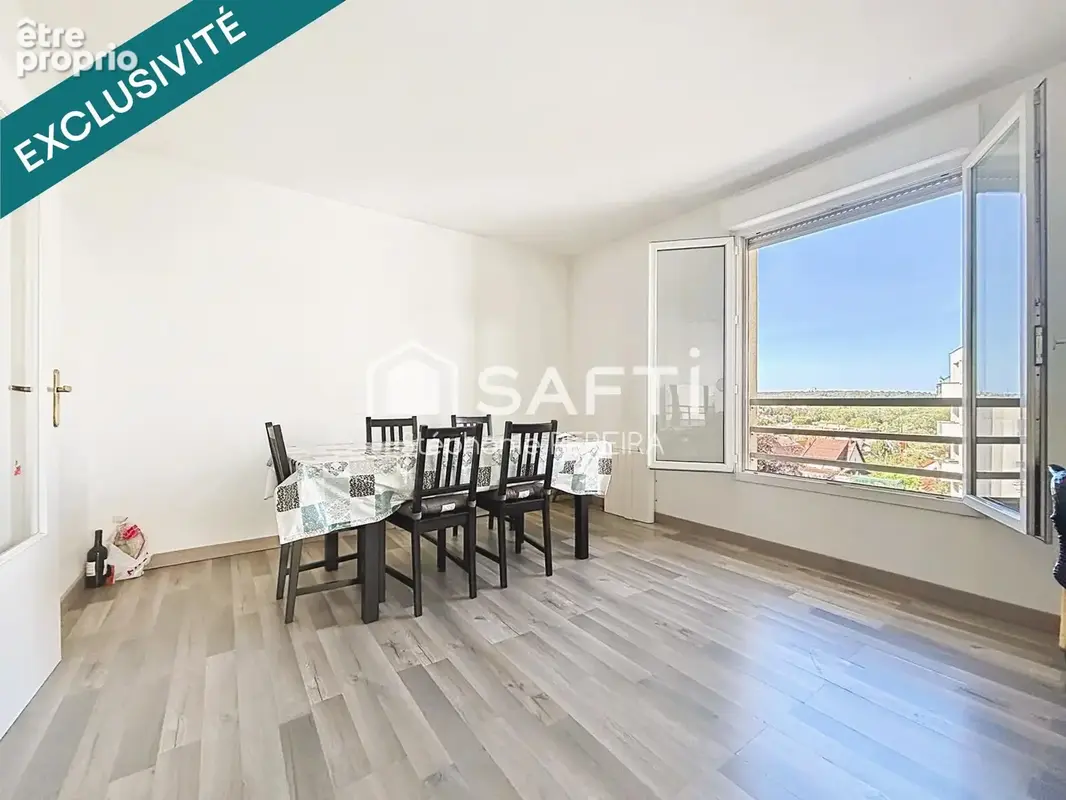 Photo 1 - Appartement à NOISY-LE-GRAND