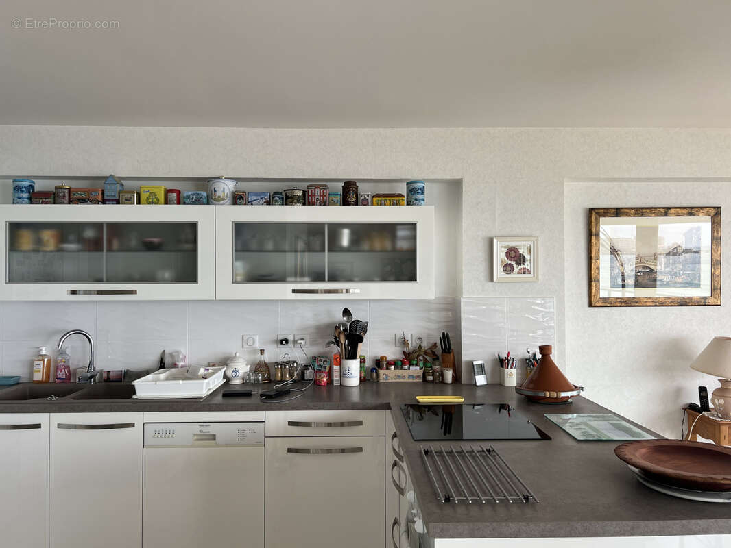 Face mer  Les Sables-d'Olonne   APPARTEMENT T4   3 chambres   Parking privatif   Cave - photo 17