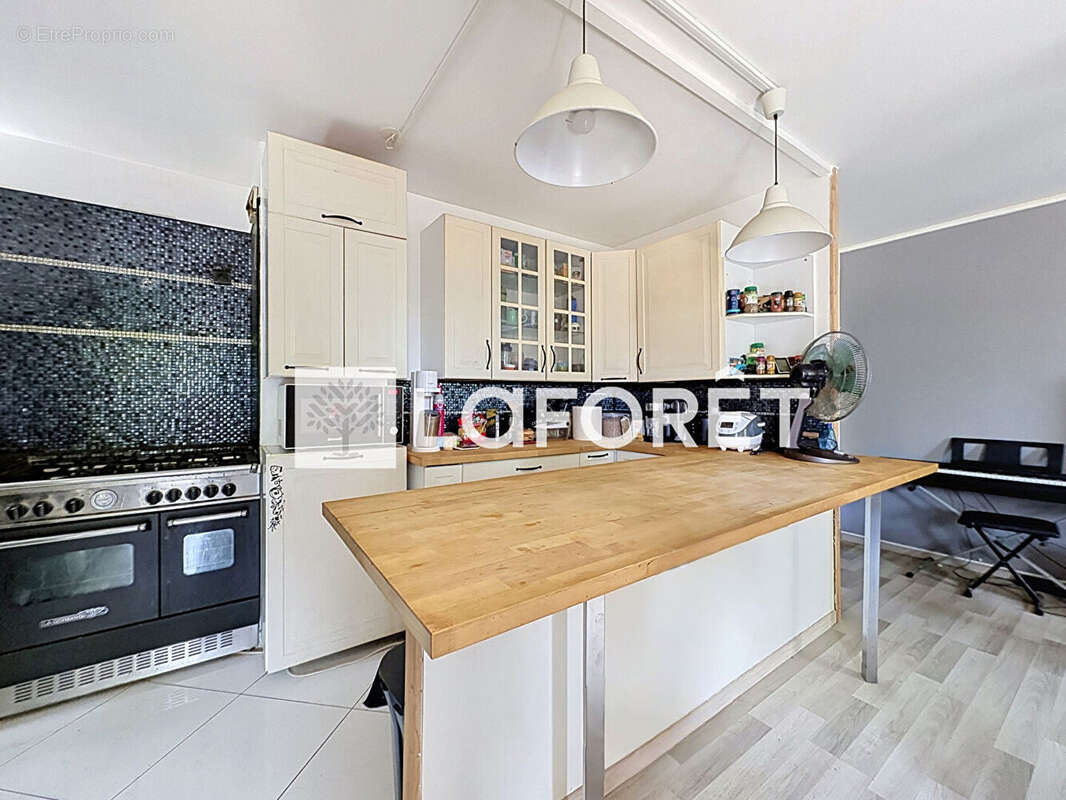 Appartement à MOISSY-CRAMAYEL