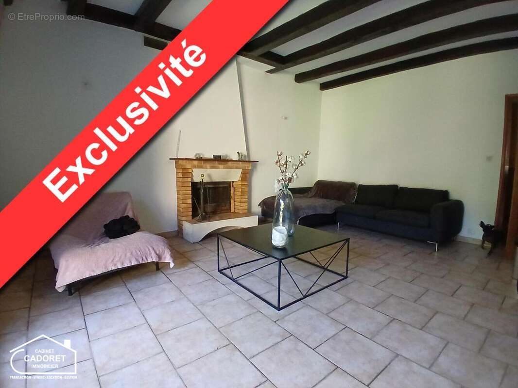   - Maison à PAIMBOEUF