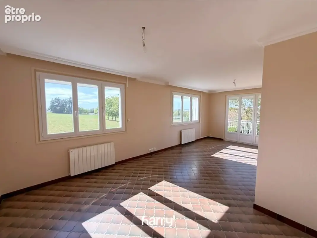 Maison 4 pièces 90 m² à vendre à Gray-La-Ville (70100) - photo 7