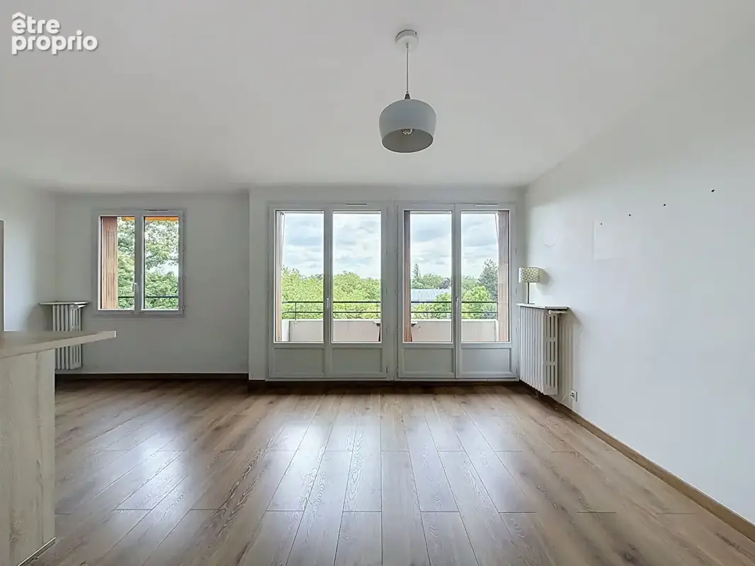 Le Vésinet Centre - 84 m² traversant, plein sud, à 1 min du RER - photo 2