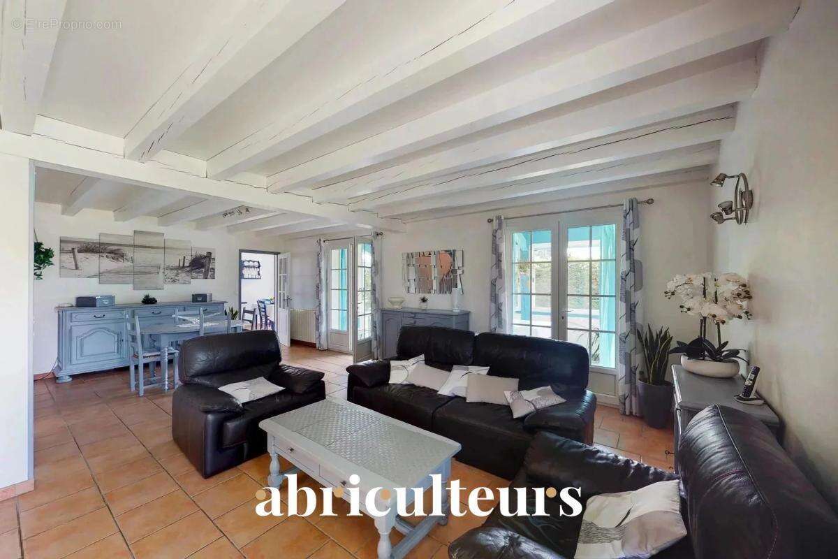 Maison Landaise avec terrain arboré en vente à Saint-Vincent-de-Tyrosse (40230) - photo 5