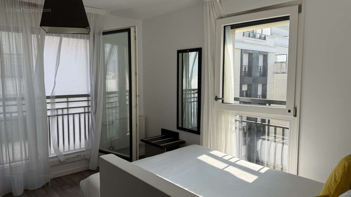 Appartement à LEVALLOIS-PERRET
