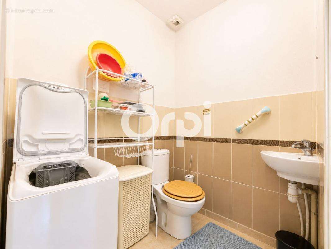 Appartement à SAINT-PRIVAT-DES-VIEUX