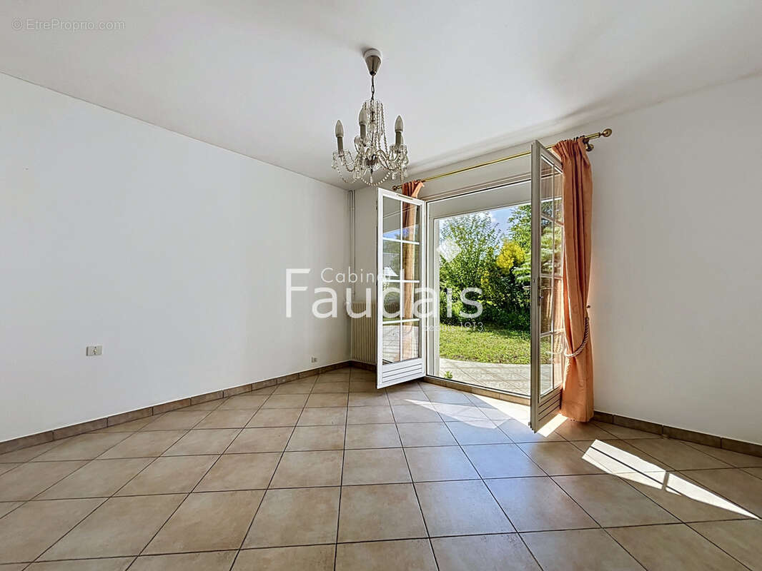 Maison à LA HAYE-DU-PUITS