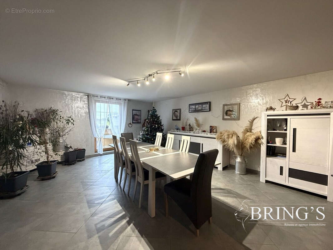 Maison à FLEVILLE-LIXIERES