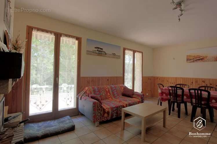 Maison à LANGOIRAN