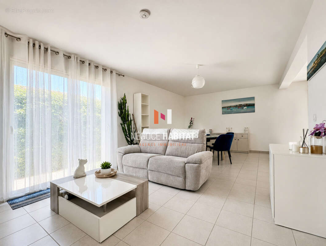 Villa T4 avec garage à vendre -Saint-Justl, terrain de 250 m2 - photo 2