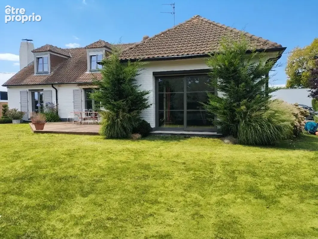 Maison 216 m² à La Chapelle-D'armentieres  - photo 4